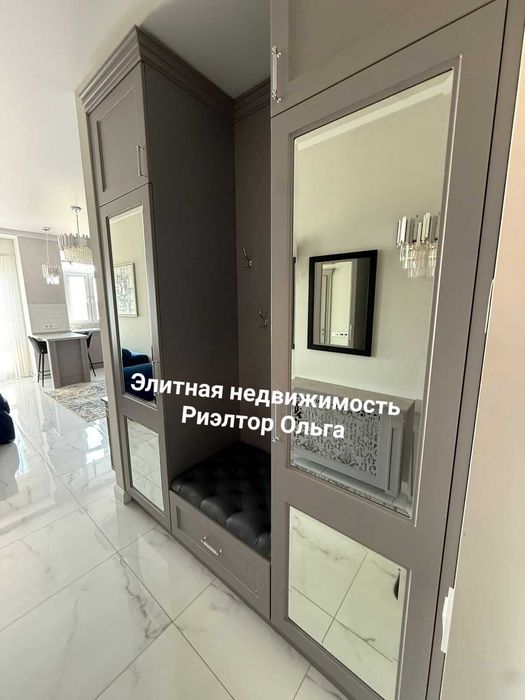 Сдам VIP ЖК "Ренессанс" дизайнерский ремонт / Кировский сквер! Центр! Своя терраса!