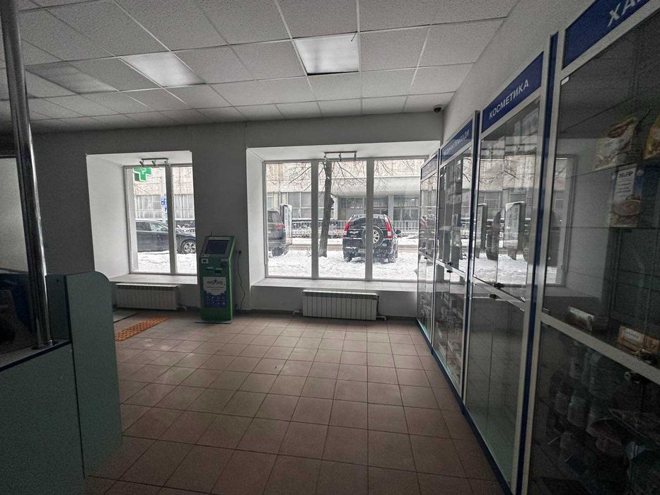Аренда под аптеку, магазин, на ул. Князей Острожских, 15 г. Киев.