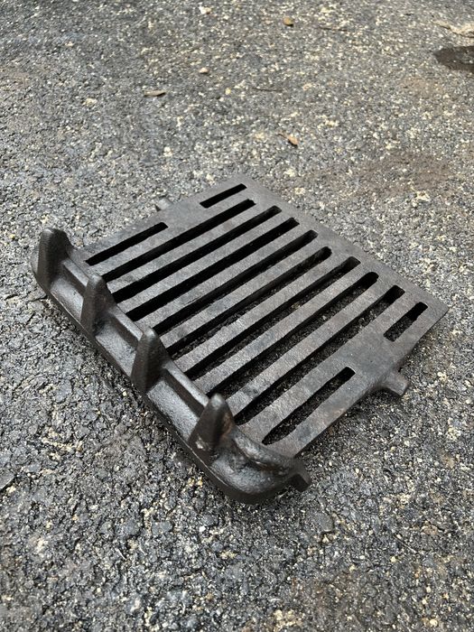 Salamandra de ferro fundido