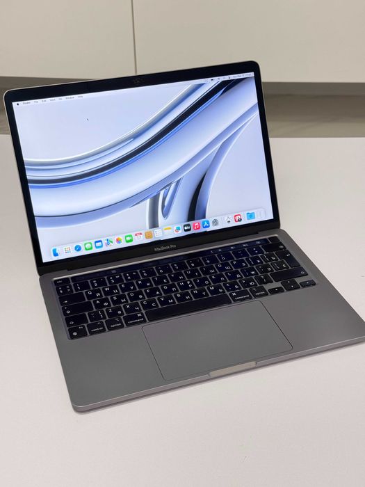 macbook pro 13 m1 2020 - купити ноутбуки та аксесуари - Ціна на OLX.ua