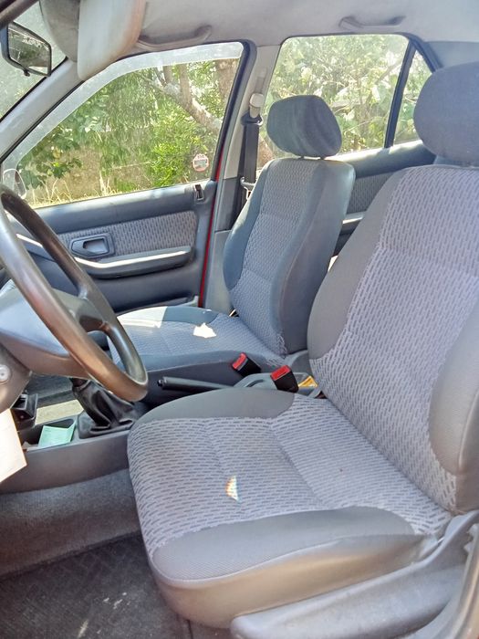 Peugeot 306 vermelho de 93