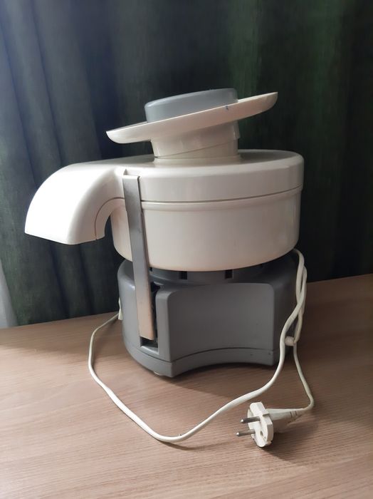 Продам соковижималку