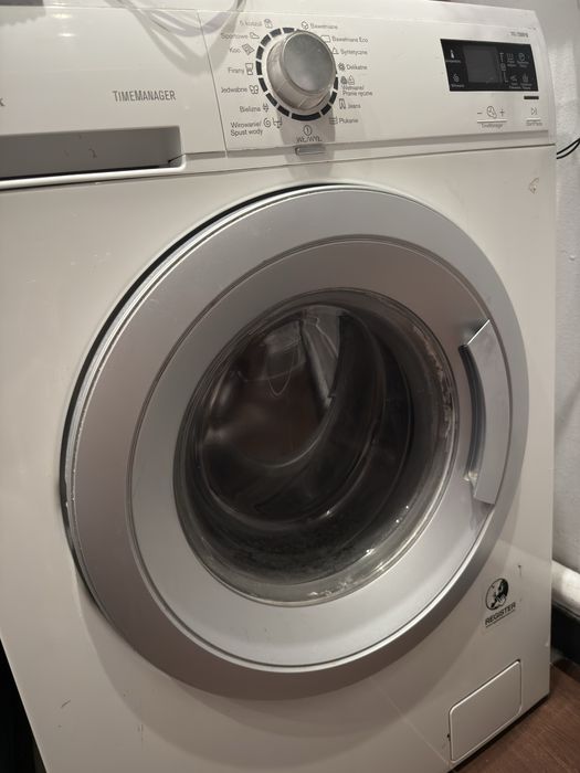 Sprzedam pralke elektrolux do naprawy