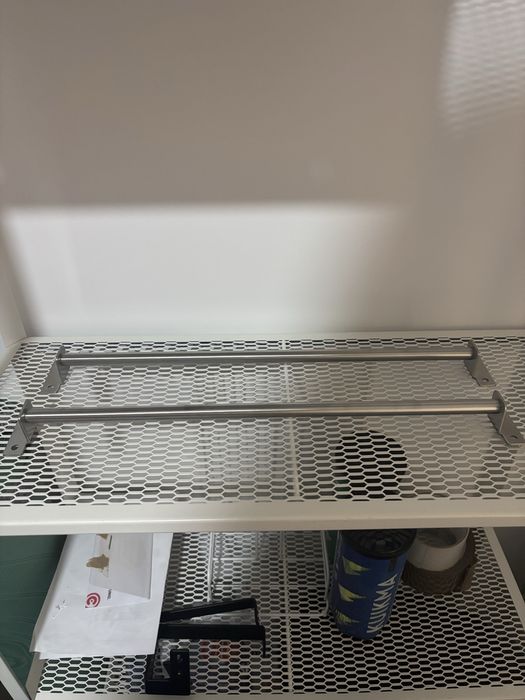 Calha de metal/ Toalheiro KUNGSFORS do Ikea