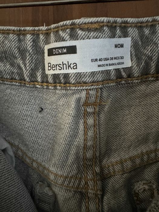 Джинси мом Bershka розмір 30