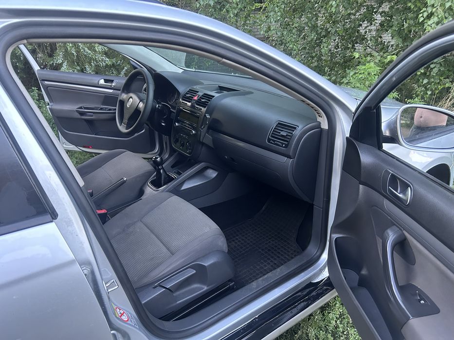 Продам гольф 5 2008р 1.9 дизель