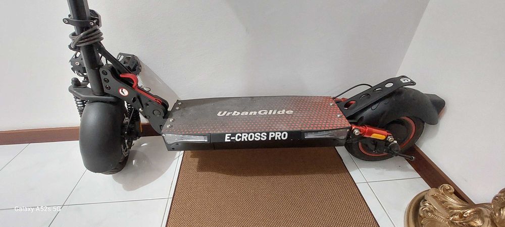 Vendo trotinete elétrica Urban Glide E-CRO SS PRO 543km