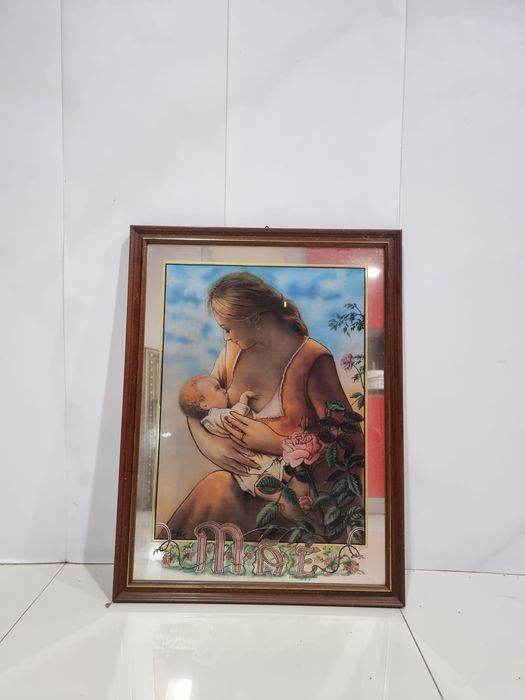 Quadro espelhado representativo da figura materna e paterna