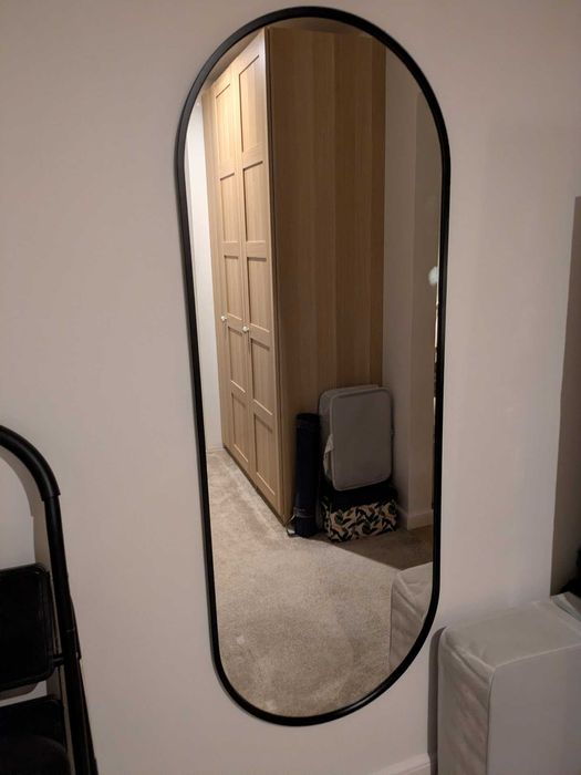 Lustro owalne czarne 160x60 cm