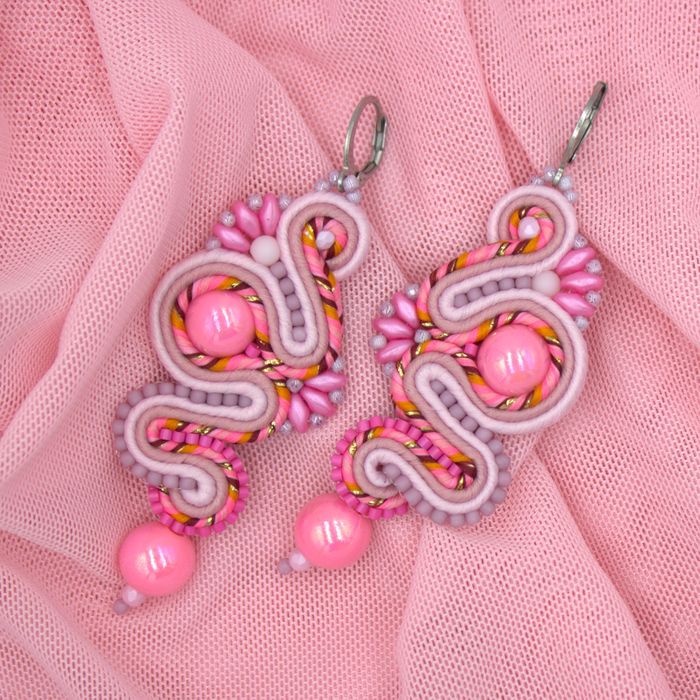 Elegancja kolczyki sutasz wystawne