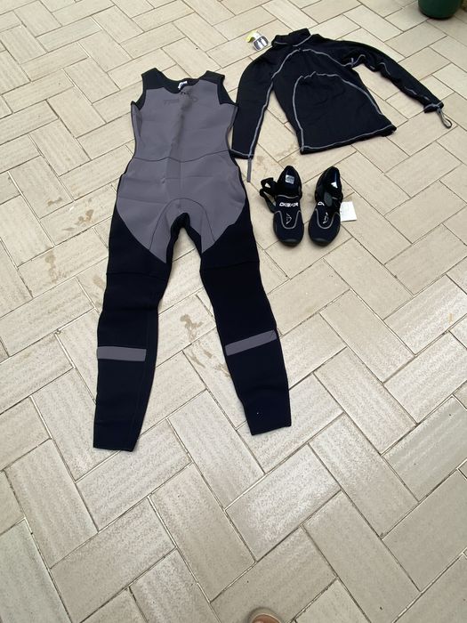 Fato de canoagem e calçado aquatico ( Novo)