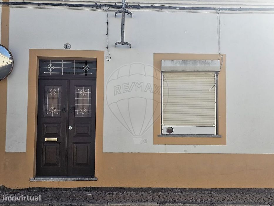 Moradia T1 para venda