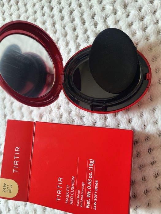 Tir tir mask fit red cushion