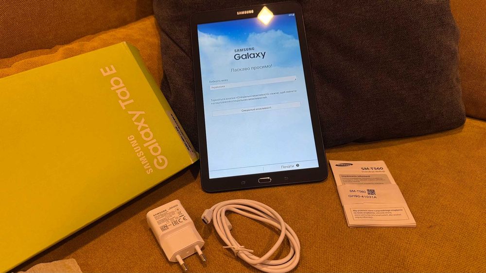 Samsung Galaxy Tab E SM-T560 — чудовий робочий стан!