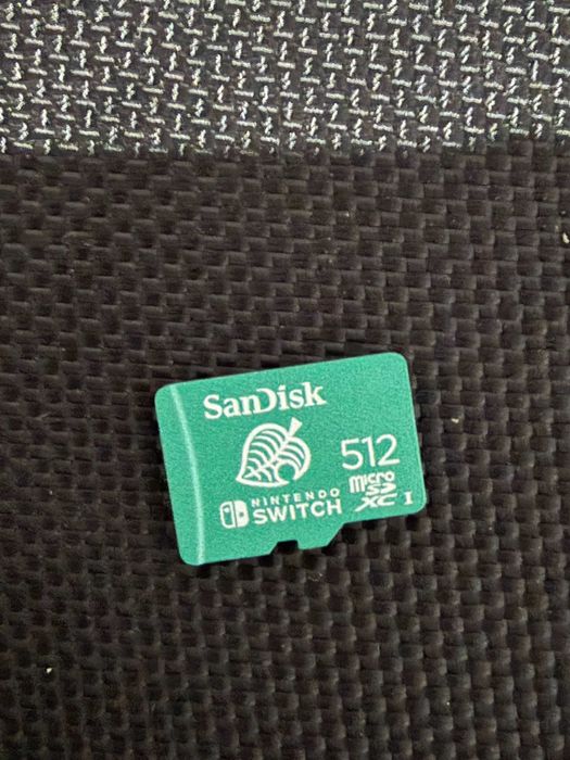 Nintendo Switch Oled Mario Red Edition z akcesoriami, jak nowa