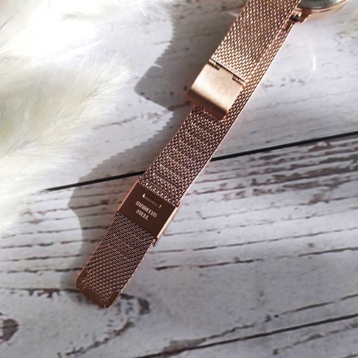 НОВИЙ жіночий кварцовий годинник SHENGKE