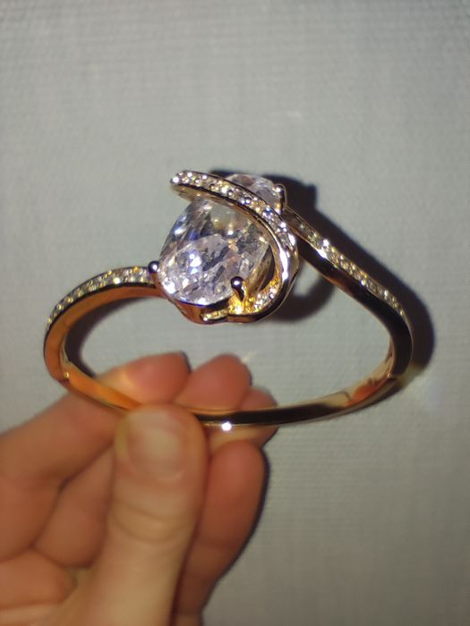 Браслет біжутерія