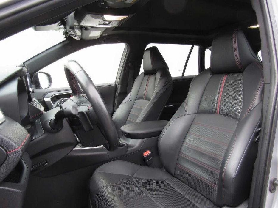 Toyota RAV4 Prime XSE      2024