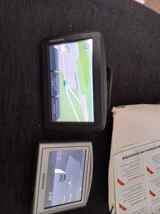 2 Gps tomtom e cabos