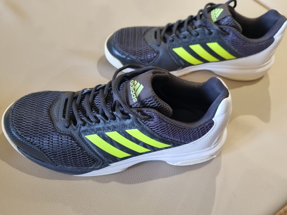 Кроссовки мужские adidas 42.5