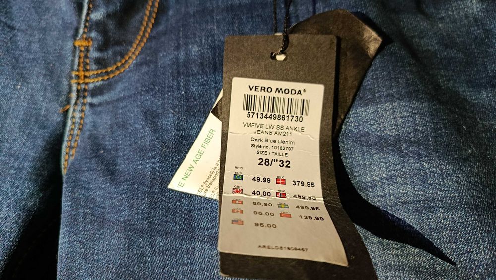 Джинси жін. нові Vero Moda, розмір М