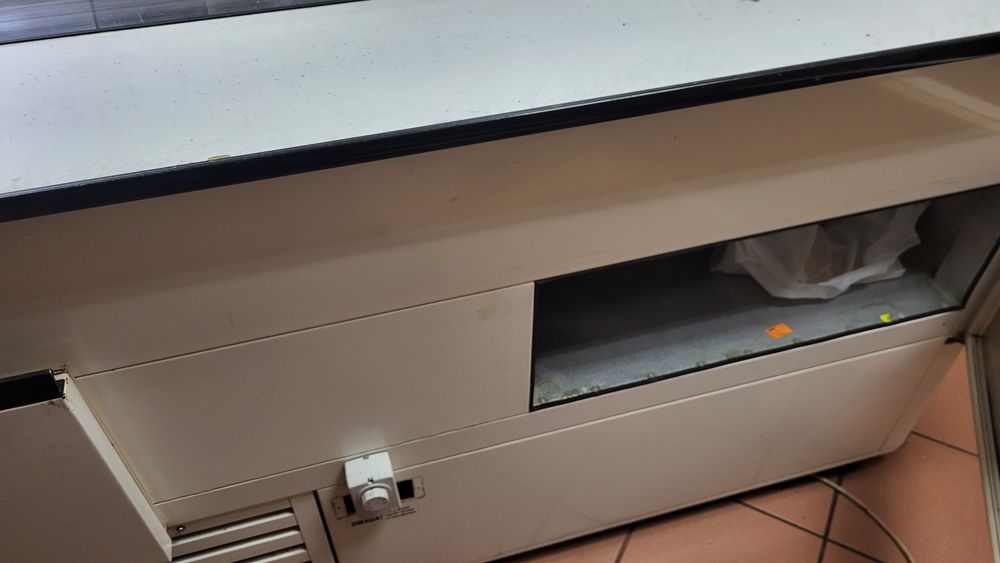 Lada chłodnicza używana