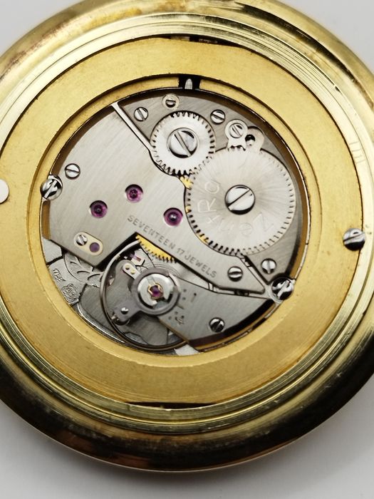 Zegarek mechaniczny zentRa