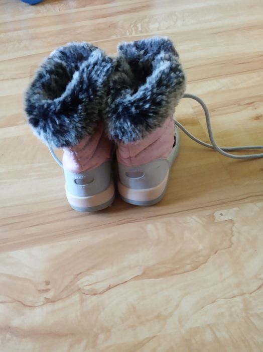 Buciki zimowe dla dziewczynki