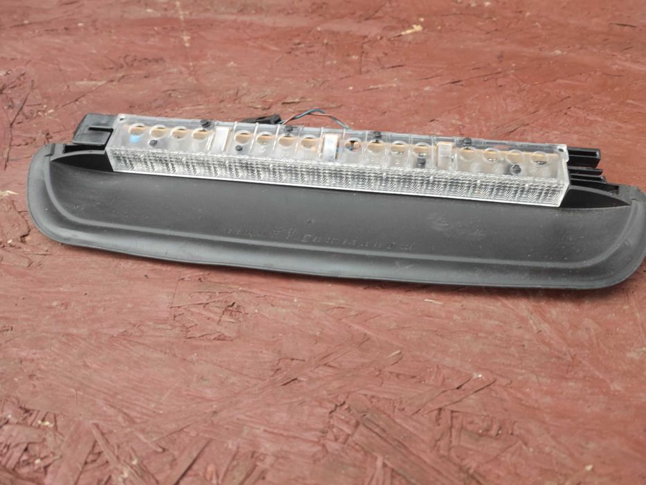 BMW E46 / M3 COUPE ORYGINALNE Trzecie światło stop / 3 ŚWIATŁO STOPU w dobrym stanie o nr. 63 25 7 219 086 /  63 25 8 386 965 OEM