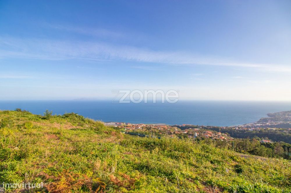 Lote de Terreno em Santa Cruz 1510m²