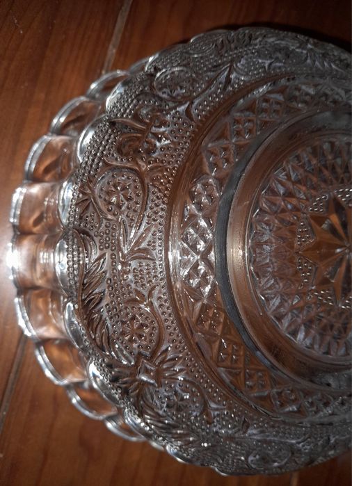 Taça decorativa transparente