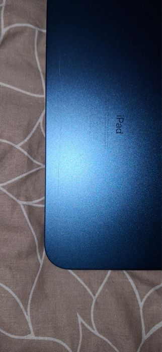 Ipad 10th generacja 64 gb bardzo dobry stan