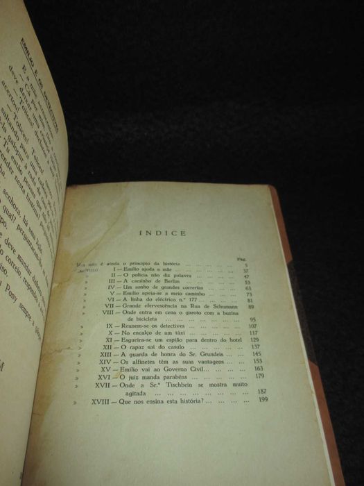 Livro Emílio e os Detectives Erich Kästner 1950