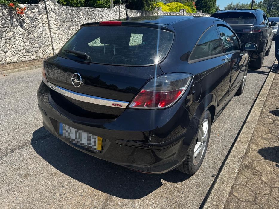Opel Astra H GTC 1.3 CDTI
