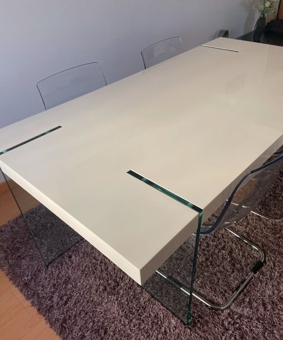 Mesa e 4 cadeiras ikea acrilico transparente 1,90cm c 90cm
