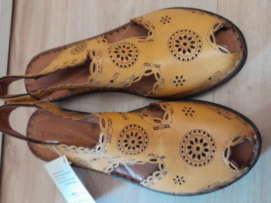 Nowe skórzane buty T.Sokolski