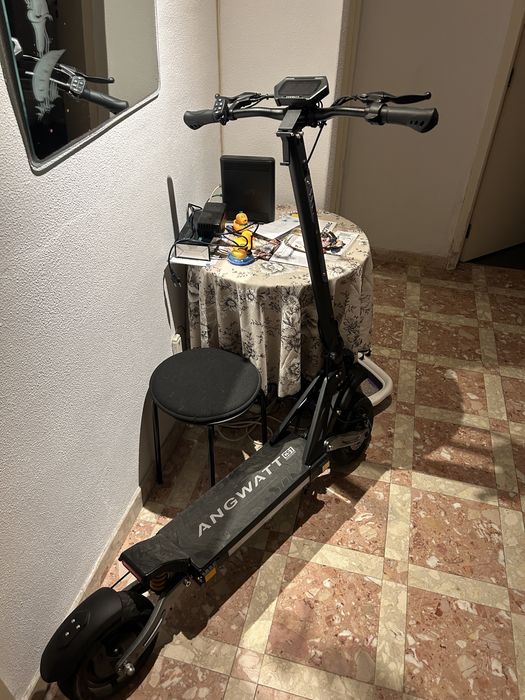 Scooter eléctrica Angwatt CS1