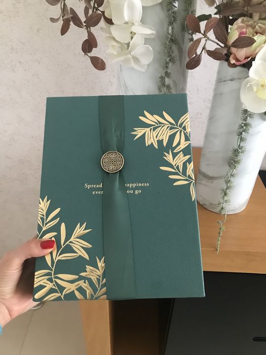 Conjunto Rituals, perfune vela…