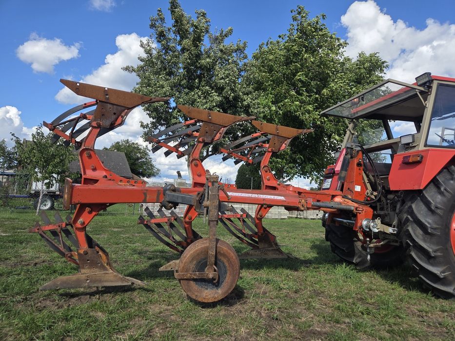 Duży pług ażurowy Kuhn Huard Multimaster 120 3+1
