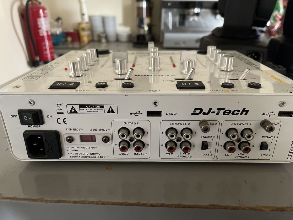 Mesa de som usb Dj Tech