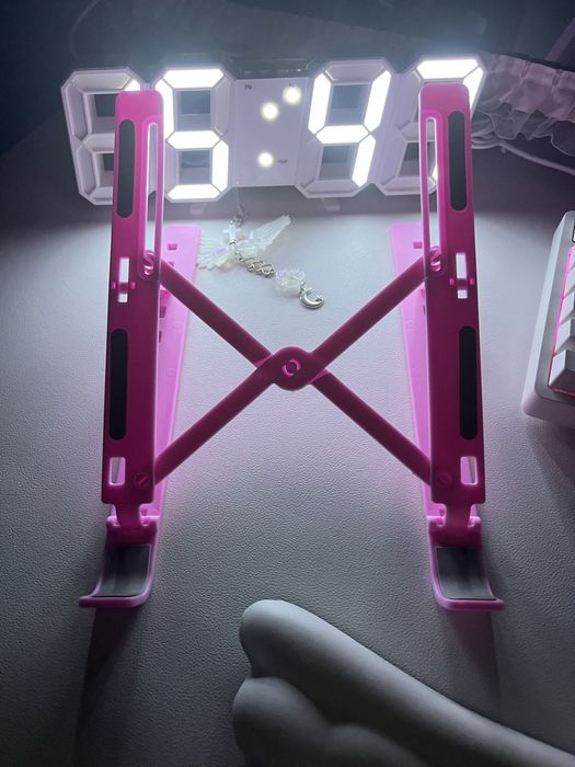 Подставка для ноута