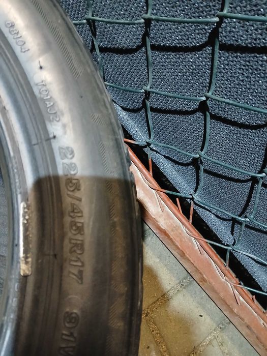 2x używane opony letnie Bridgestone 225/45 R17 Gwarancja Montaż