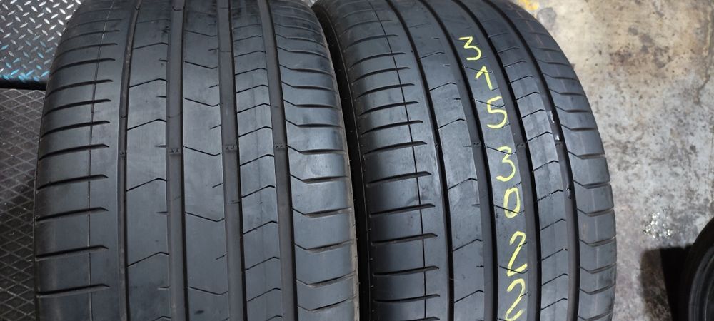 Pneus 315/30/22 Pirelli semi novos