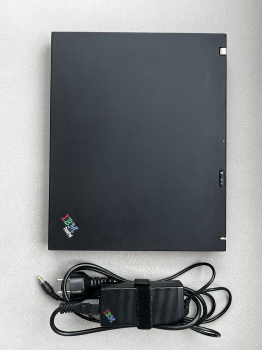 IMB ThinkPad T42 - ostatni „prawdziwy” IMB stan kolekcjonerski sprawny