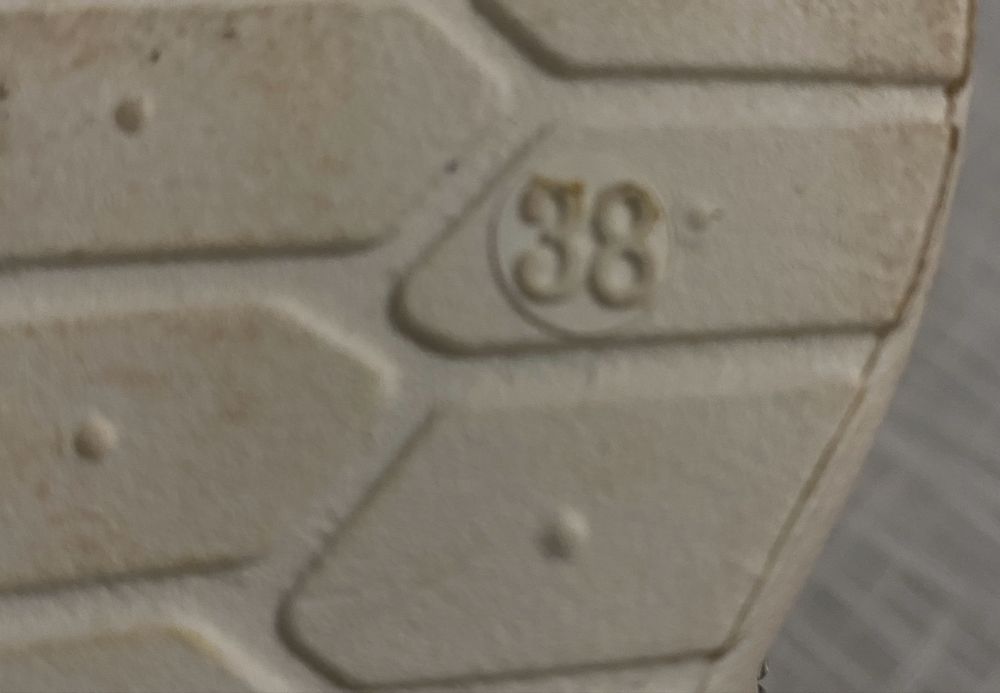 Літні  мокасини зі стразами