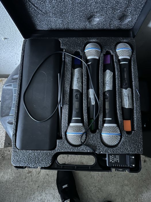 Conjunto de 4 microfones sem fio