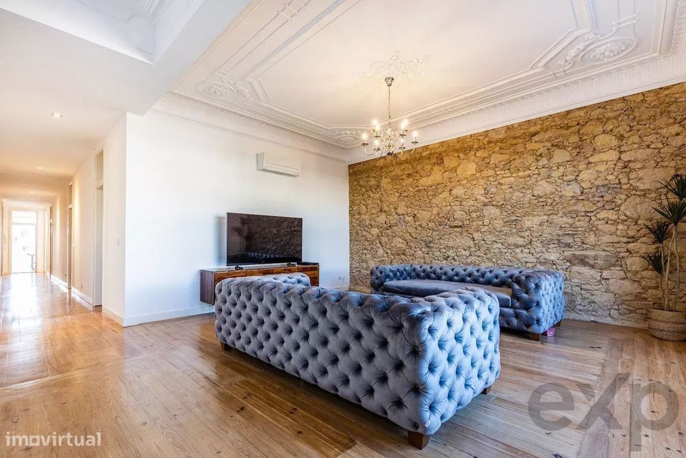 Modern Furnished 3-Bedroom Apartment for Rent in Central Lisbon