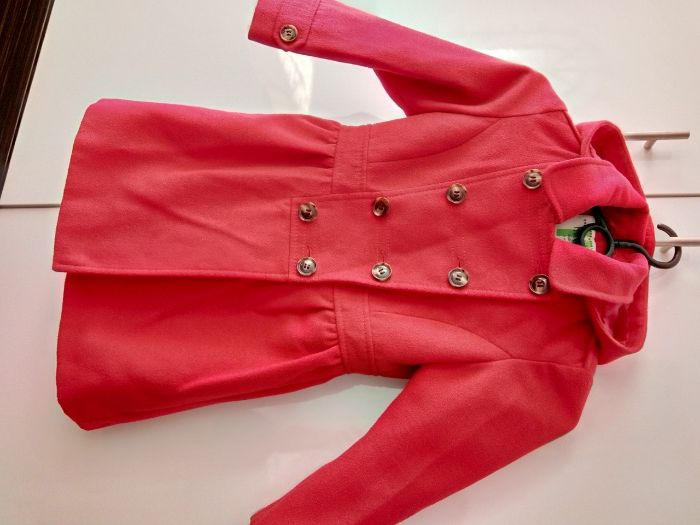 Płaszczyk dla dziewczynki  + czapka Barbi 5-6 lat 110cm