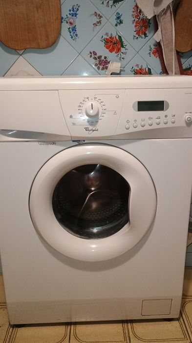 Пральна машина whirlpool AWG 874/D не працює злив води.