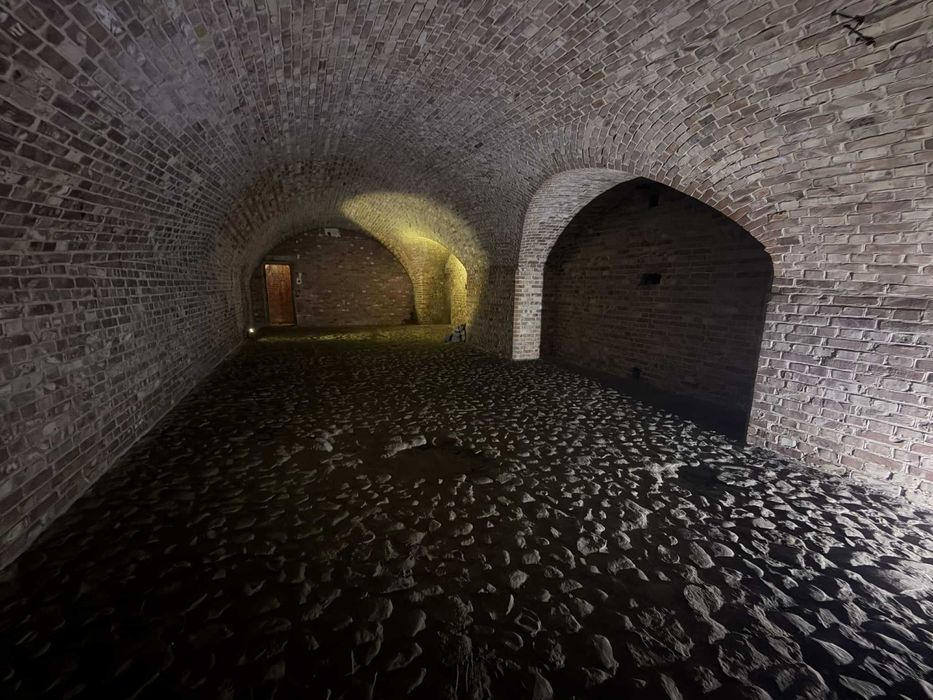 FORT XV - Rudak - powierzchnia magazyn / warsztat / biuro - 73m2